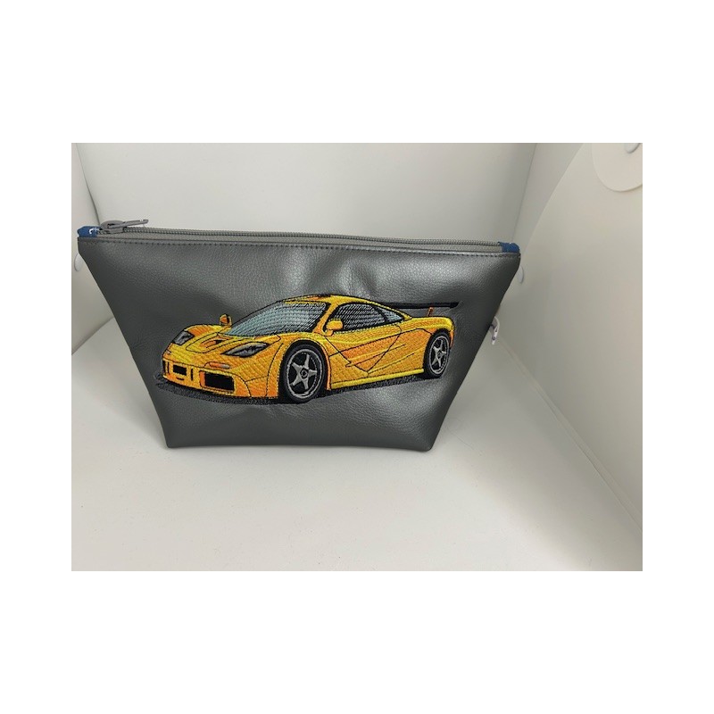 Pochette voiture de sport